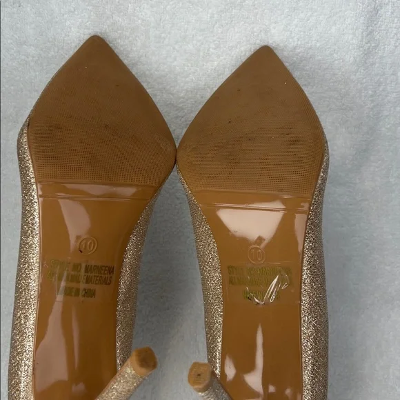 Shoe Land Glittering Gold Heels - Picture 5 of 5